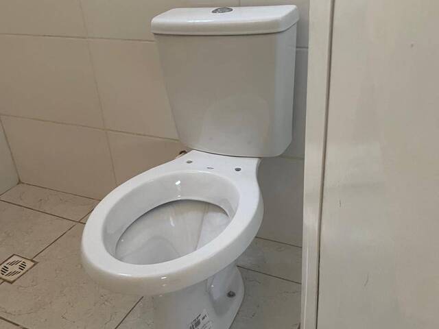 Salão Comercial para Locação em Ribeirão Preto - 4