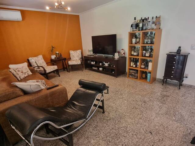 #301 - Casa para Venda em Ribeirão Preto - SP